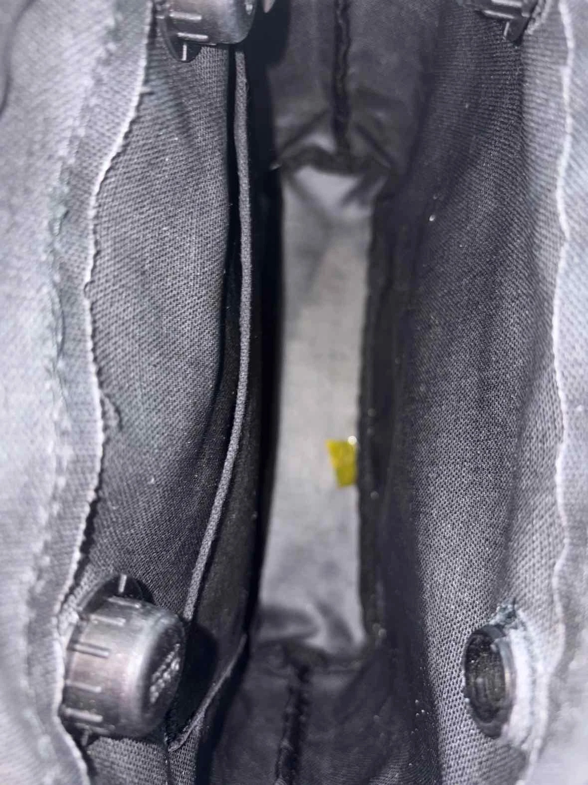 Pre-Owned O Bag Ivory Tote Tote Bag - O Bag