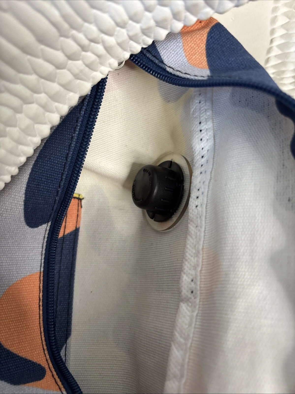 O Bag Beach Bag white w/ blue canvas handles + canvas beach bag insert - O Bag