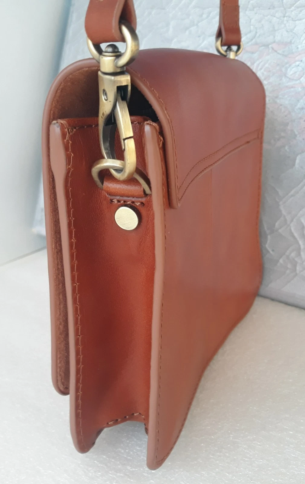 O MY BAG ~ Amsterdam ~ Crossbody Small Bag Purse Brown Leather ~ Magnetic ~ New - O Bag