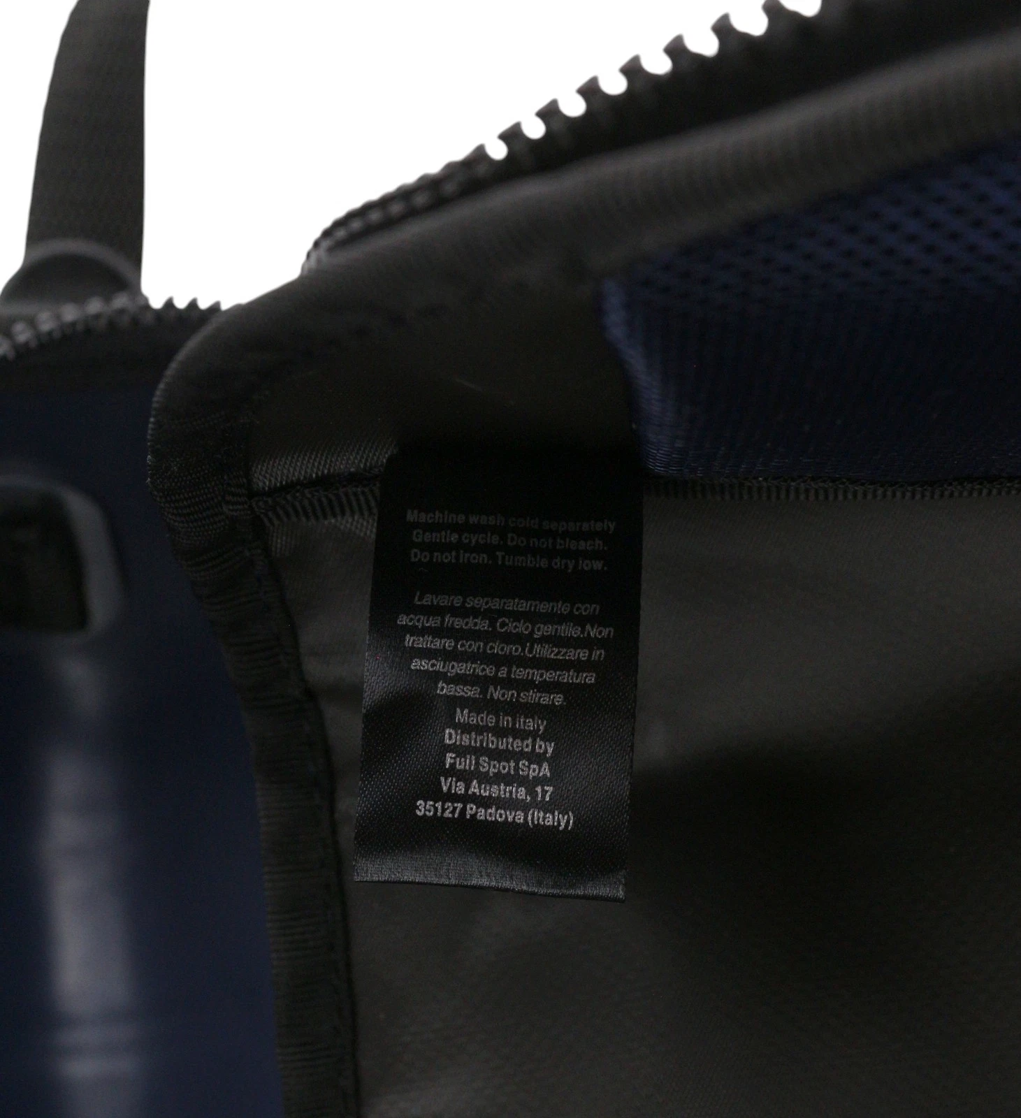 O Bag Women Bag OS Unisex Blue Round Backpack Front Zip Double Handle Logo - O Bag