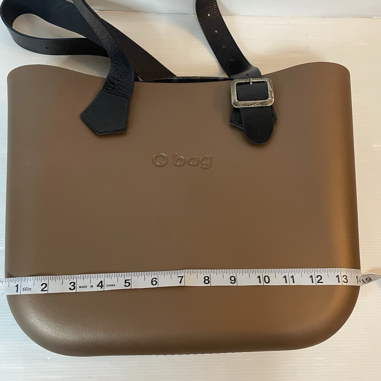 O Bag Italy Tan With Black Leather Straps Plaid Felt Liner Large Tote Bag - O Bag