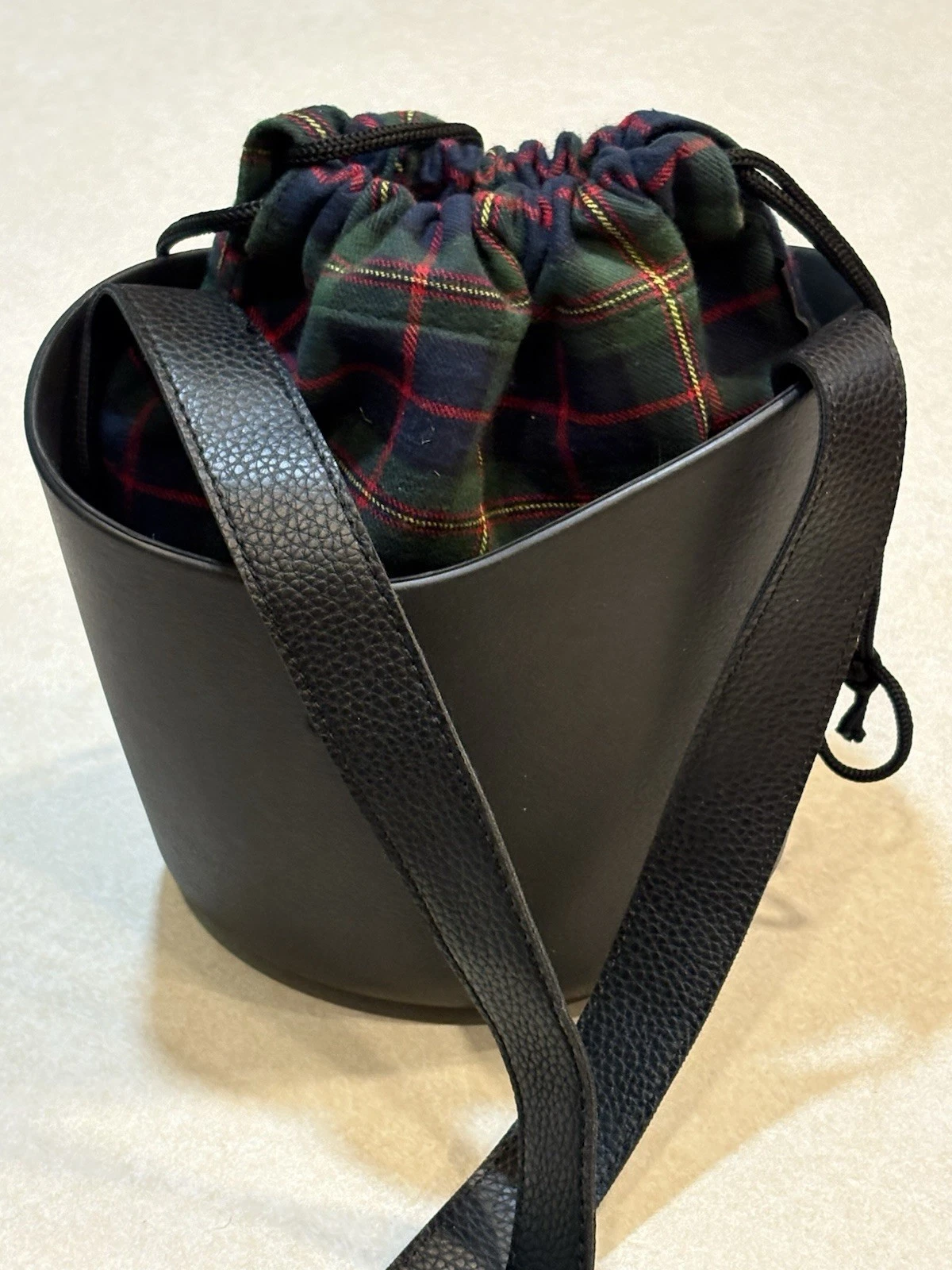 O Bag Italy Basket Tote Crossbody Purse Black Plaid Liner Drawstring New - O Bag