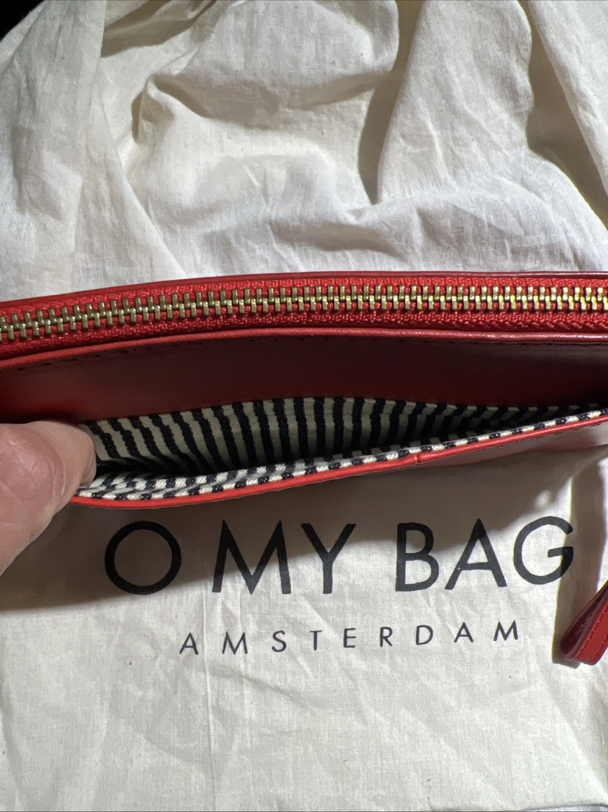 O My Bag Amsterdam Travel Pouch Red Classic Leather Wristlet Bag Wallet - O Bag
