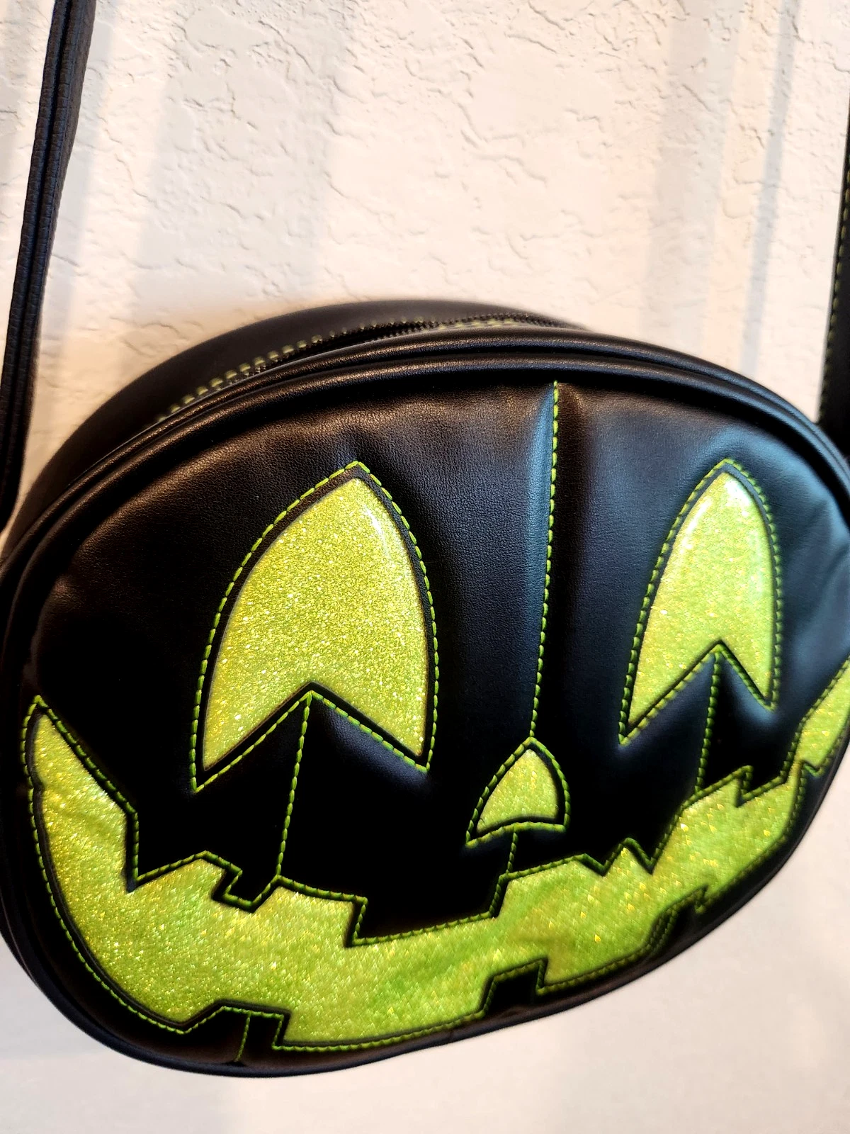 Love, Pain & Stitches Pumpkin x Kult Crossbody Bag Halloween Jack-O'-Lantern... - O Bag