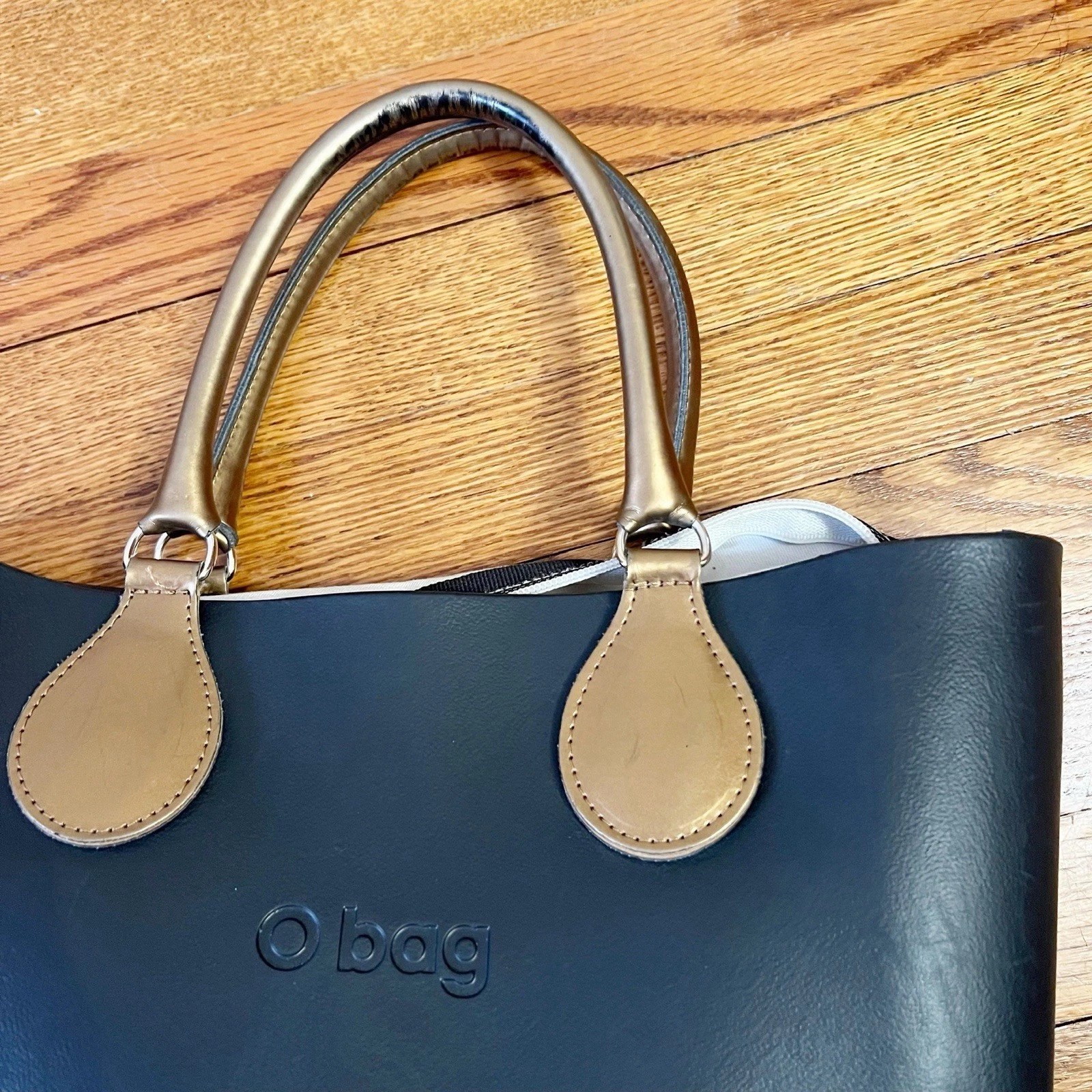 O bag Obag Italy Black/ Bronze Brown Handles Medium Hand Bag Striped Interior - O Bag