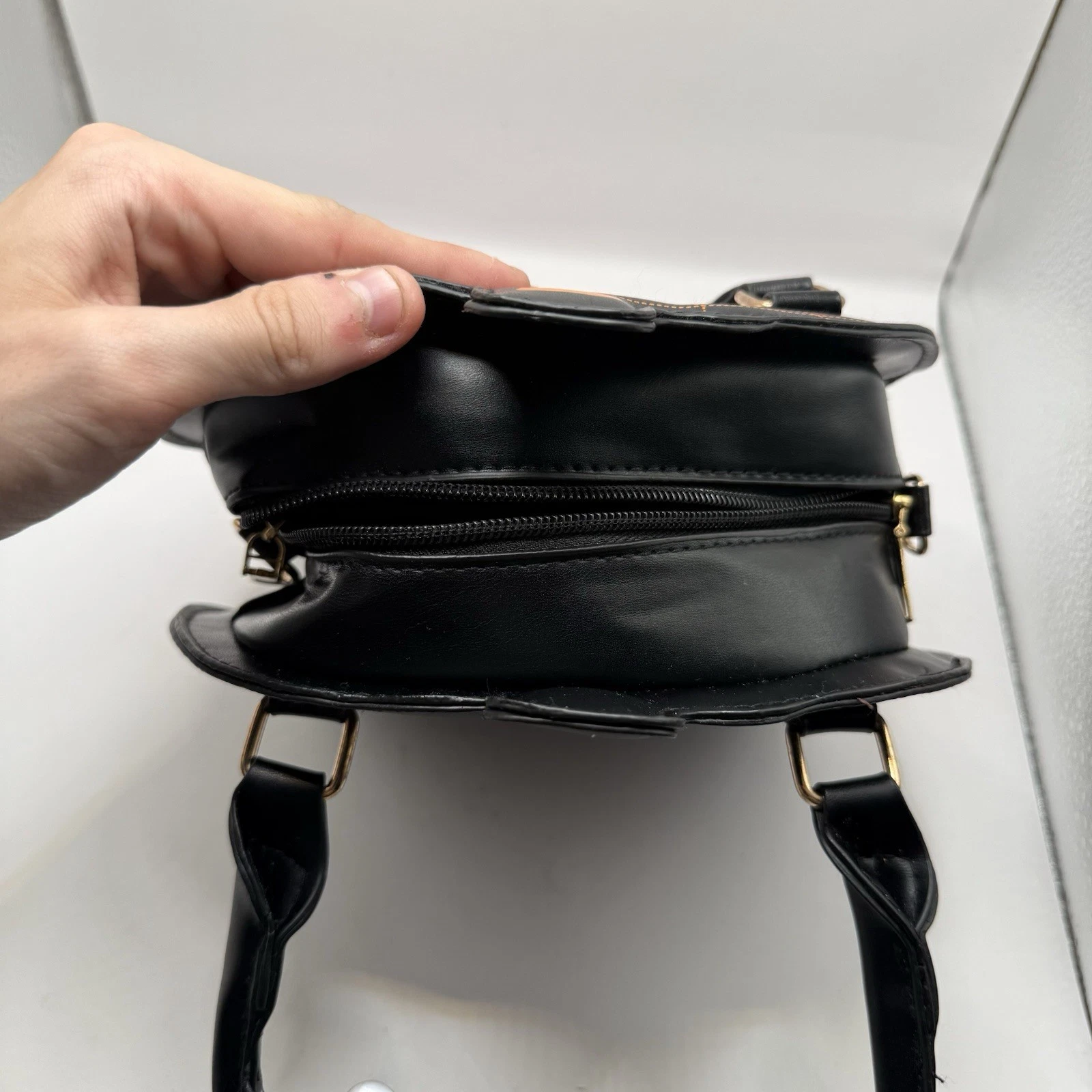 NEW Bag Crossbody Pumpkin Halloween Black Jack-o-lantern Spiderweb Purse - O Bag