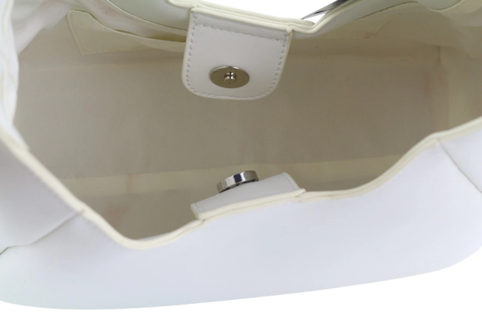 O Bag Ginevra Women Bag OS White Lined Hobo Crossbody Magnetic Closure Casual - O Bag