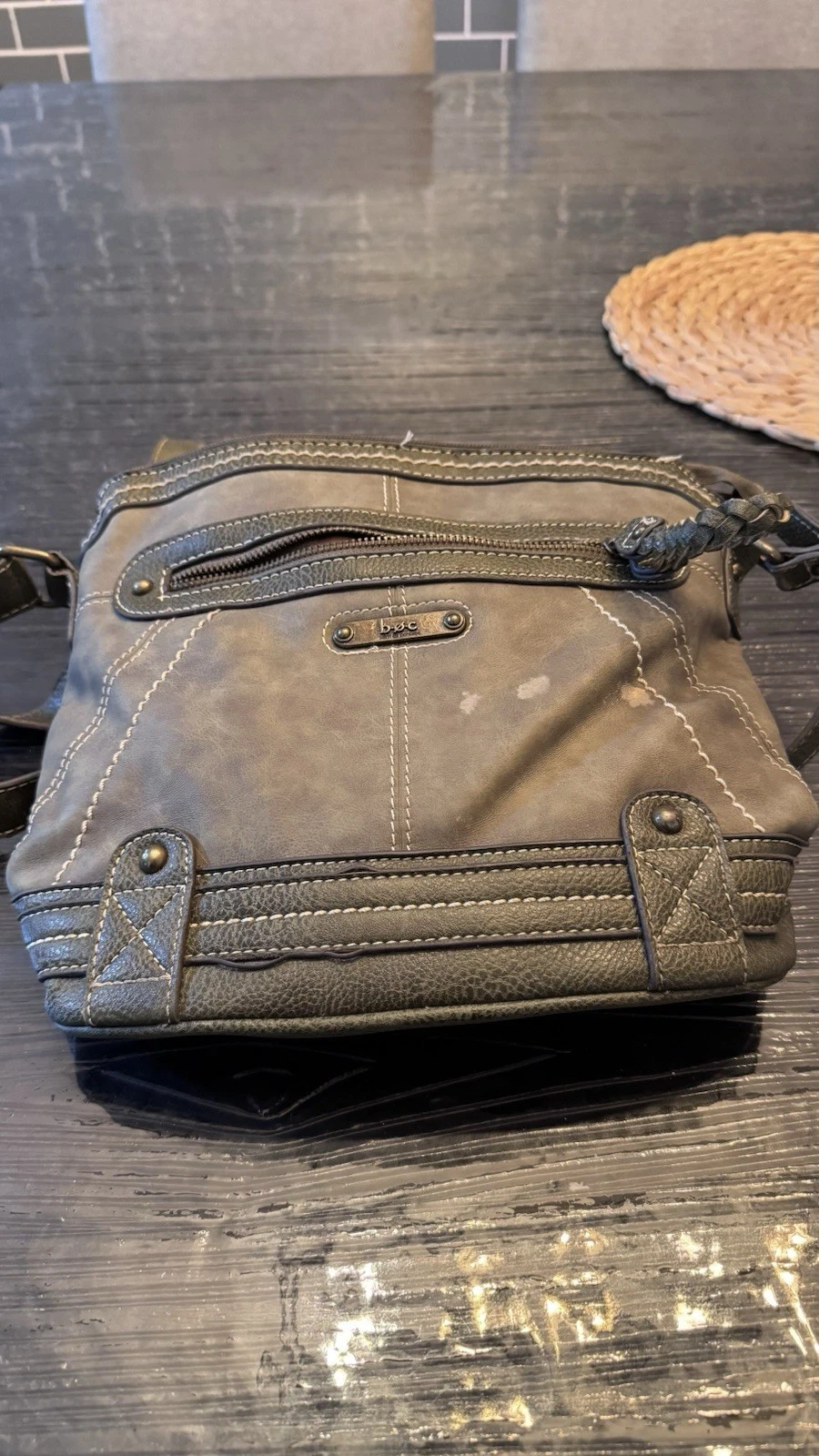 Born B.O.C. green crossbody purse with power bank pouch - O Bag