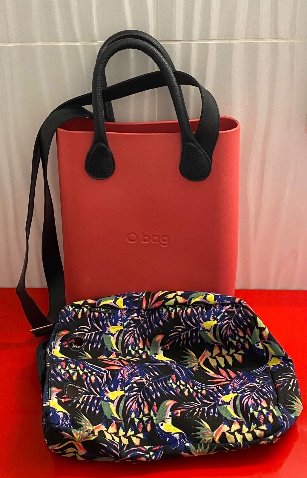 OBAG LARGE TOTE PINK, LEATHER HANDLES & SHOULDER STRAP, COTTON ZIP INSERT, ITALY - O Bag