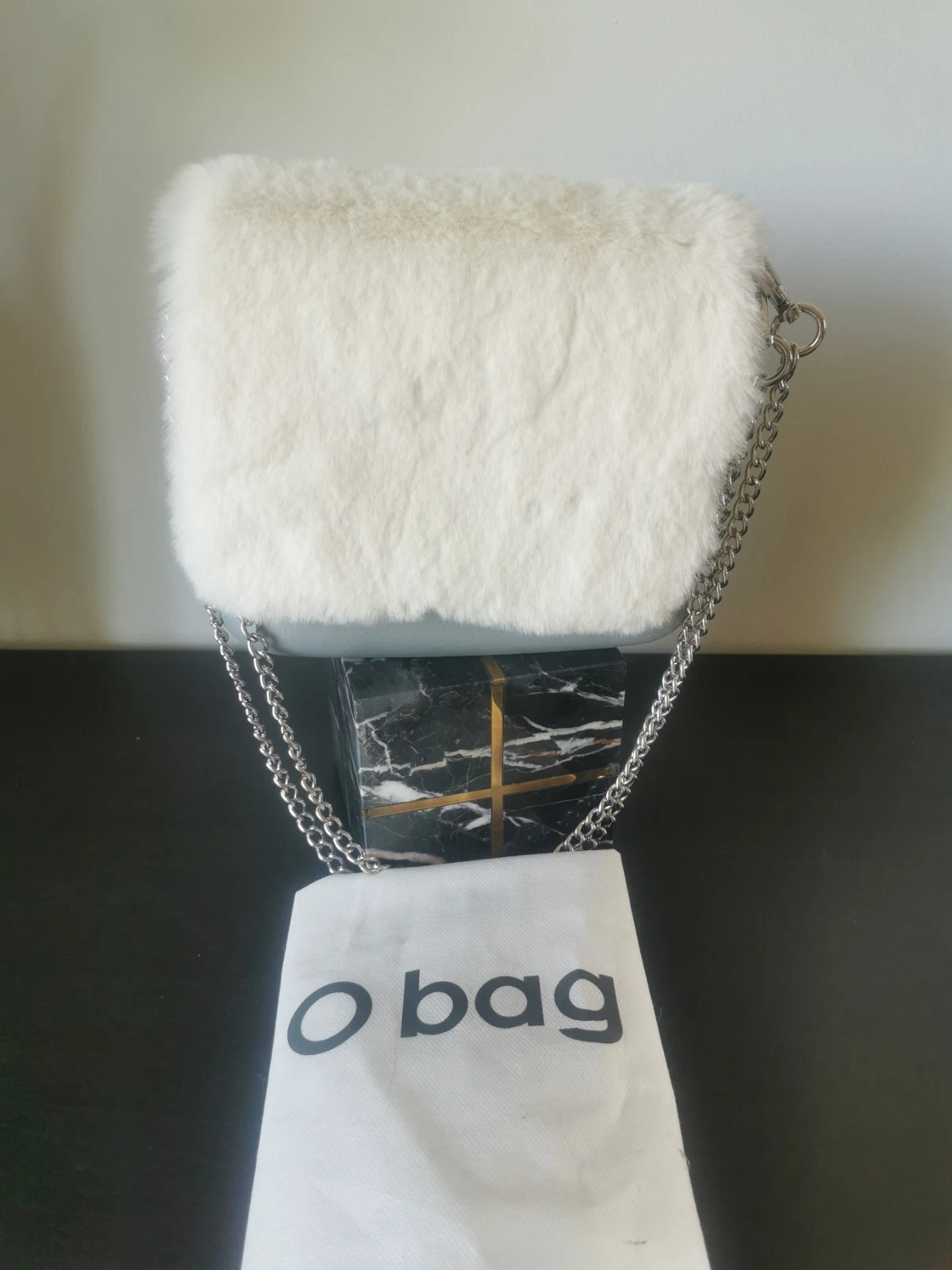 Obag O bag New Never Used with chain shoulder and faux fur skate - O Bag