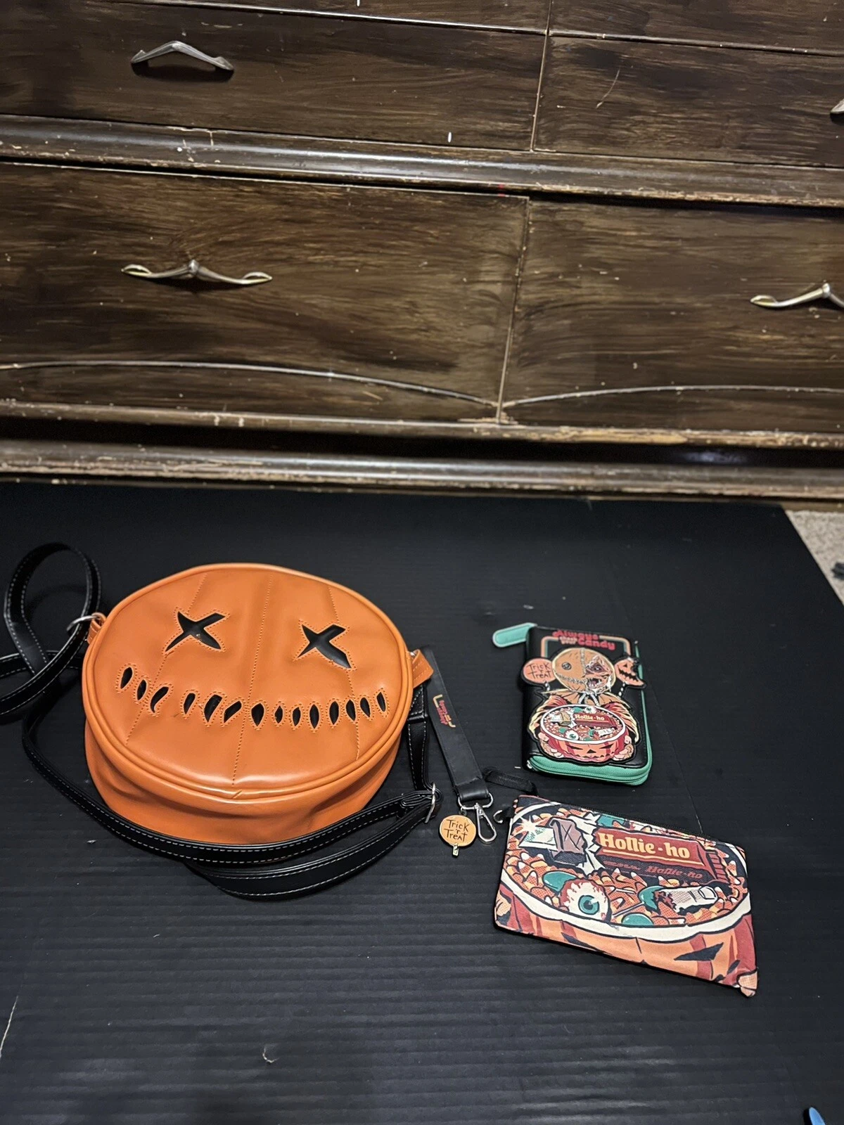 Trick O Treat Crossbody Bundle - O Bag