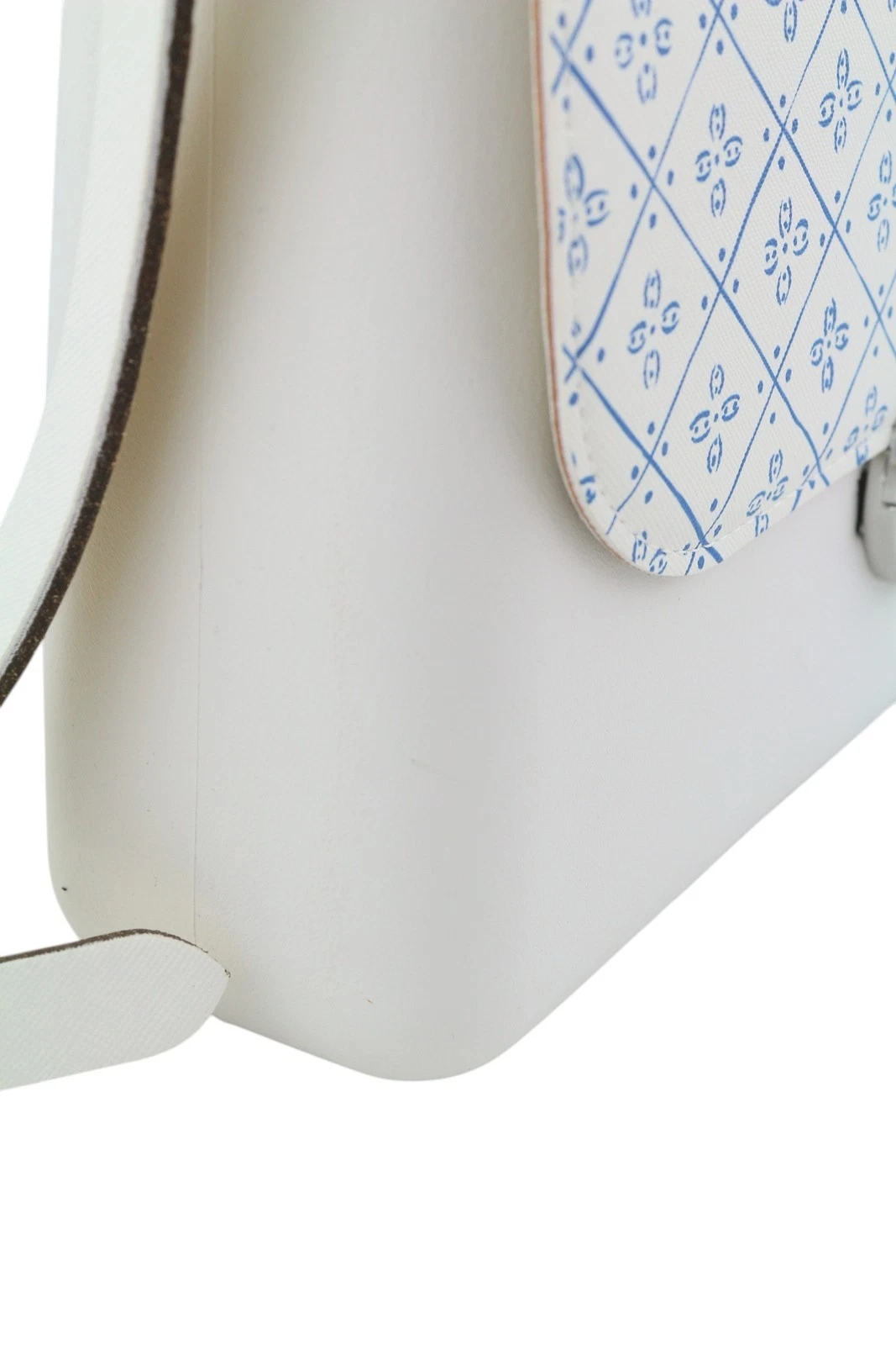 O Bag Glam Women Bag OS White Pattern Adjustable Strap Clasp Crossbody - O Bag