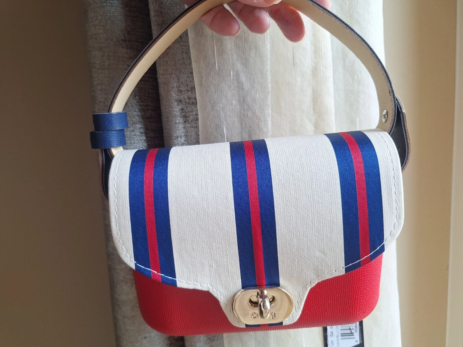 O' Bag Handbag - O Bag