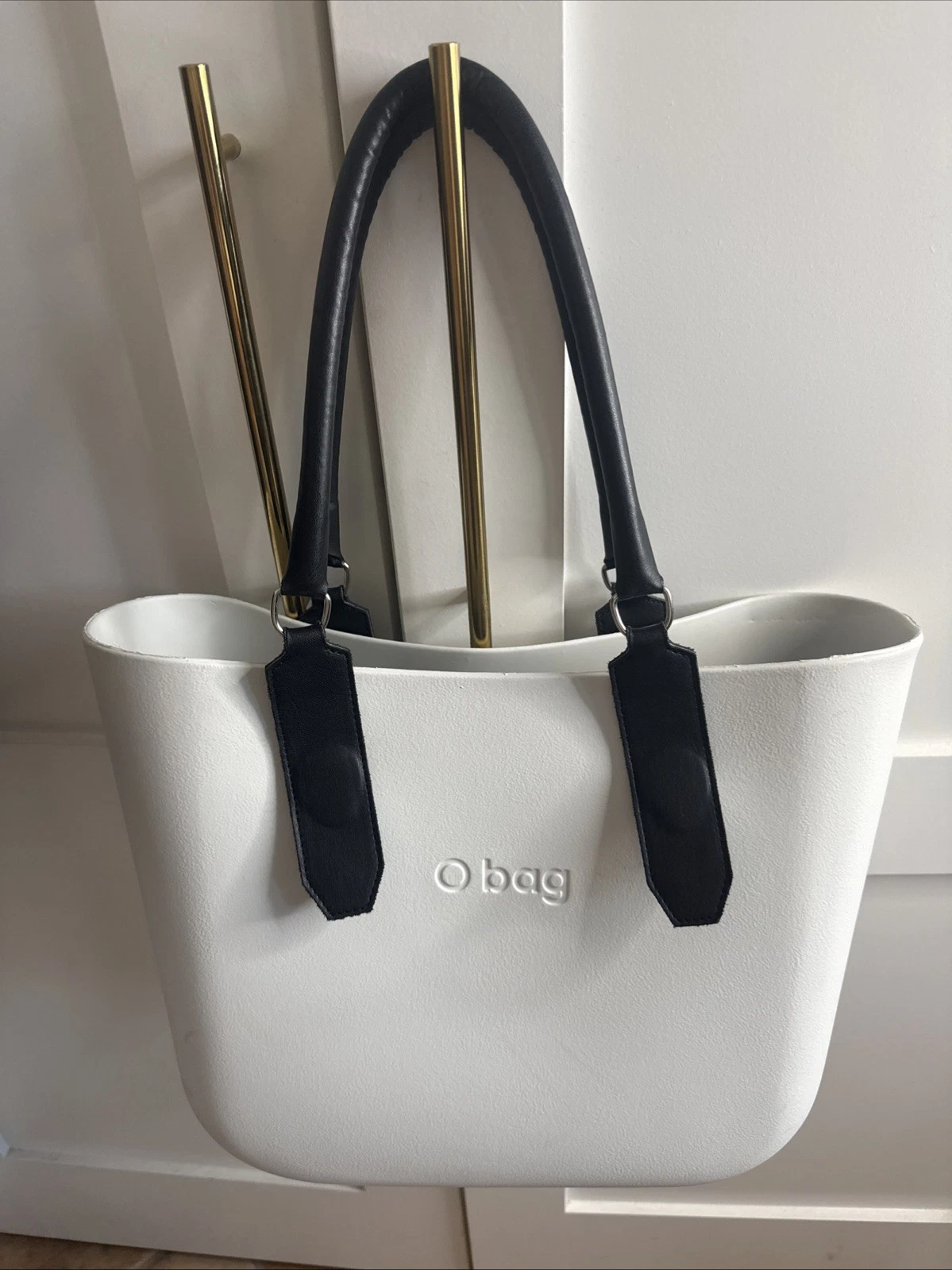 O Bag White Black Tote Bag Double Handle Paisley Liner - O Bag