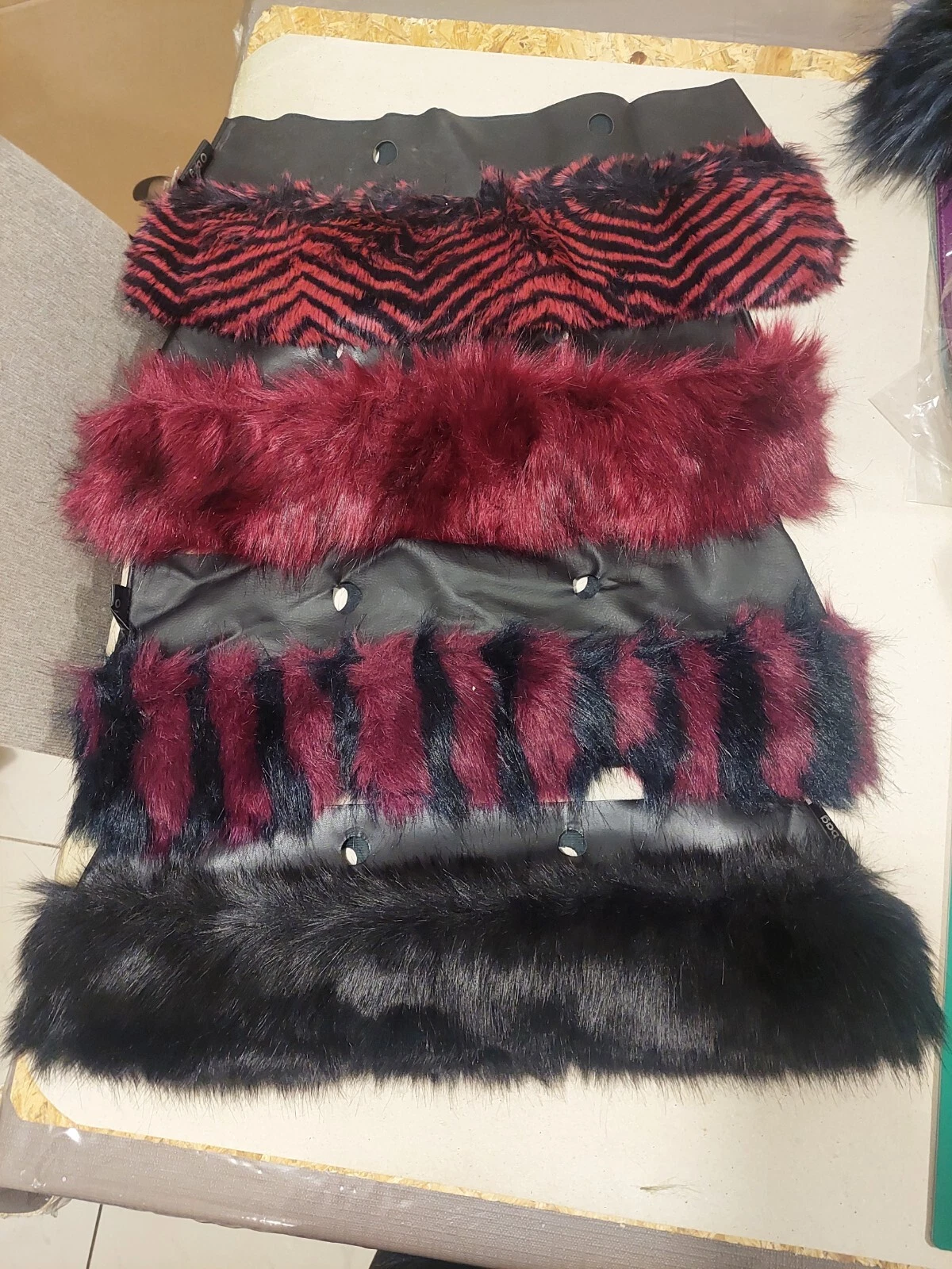 Classic Fur O Bag Edges - O Bag
