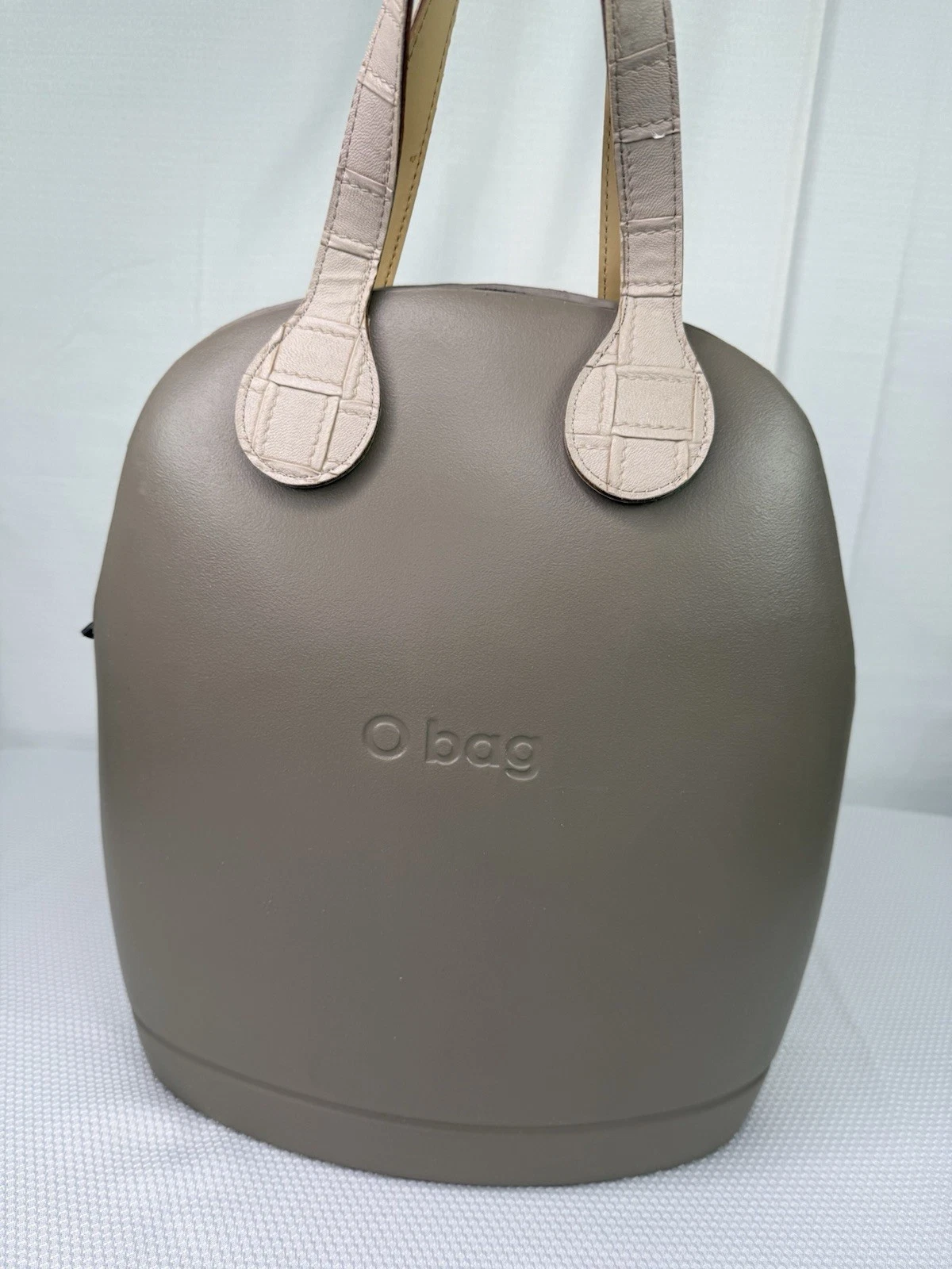 O BAG ITALY Moon Handbag Beige Removeable Liner - O Bag