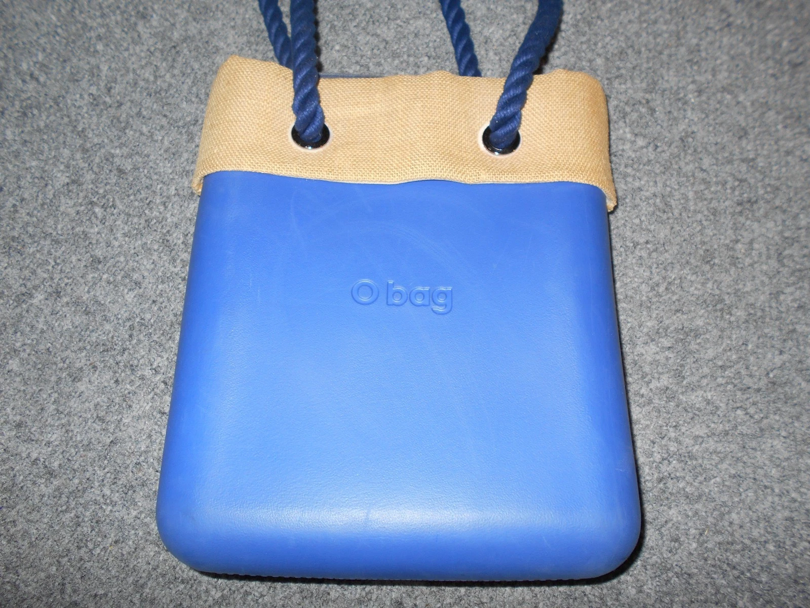 O BAG GENUINE! DARK BLUE RUBBER & BURLAP TOP SHIP ROPE HANDLES TOTE BAG - O Bag
