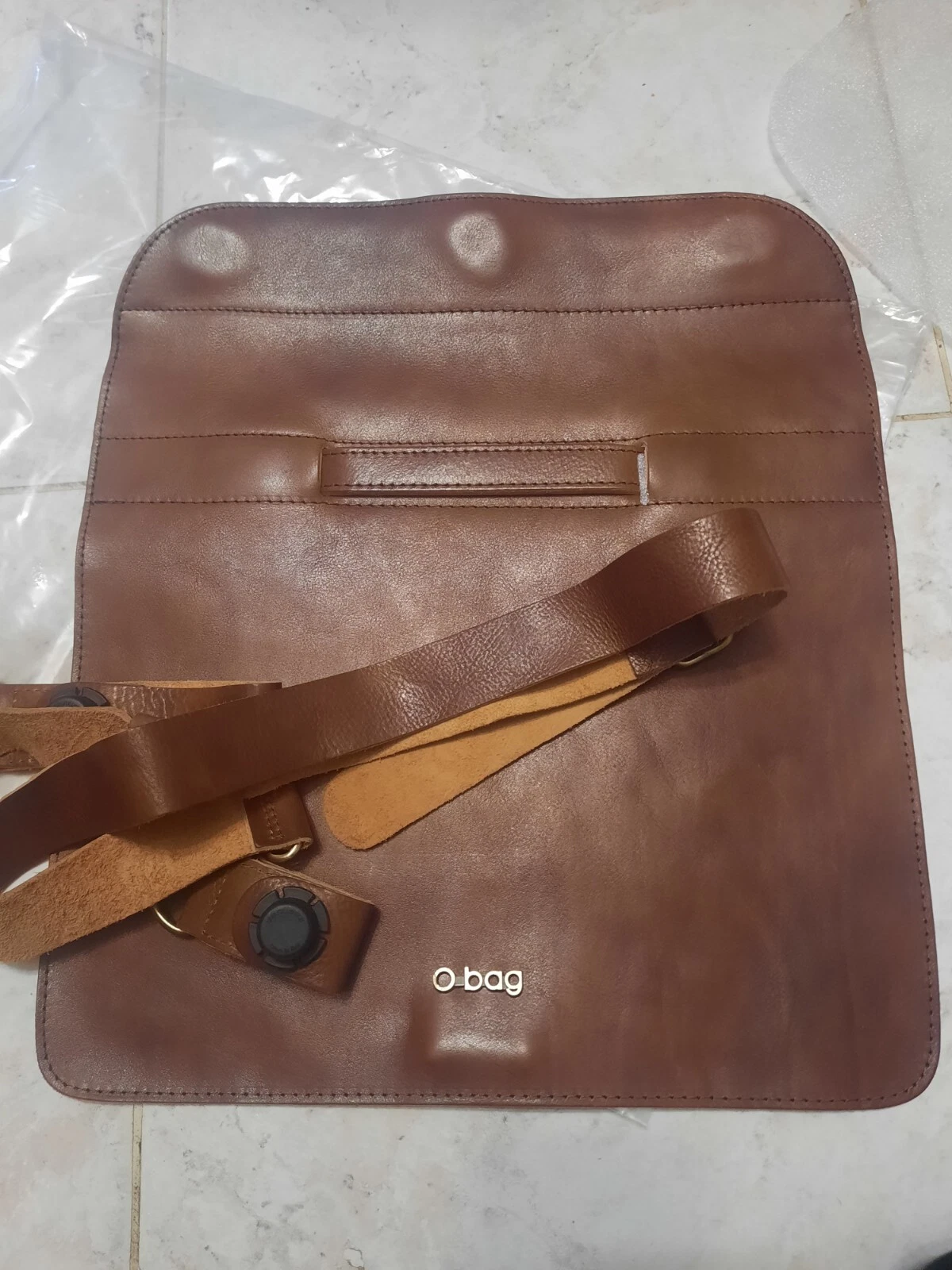 leather flap + shoulder strap or bag folder - O Bag