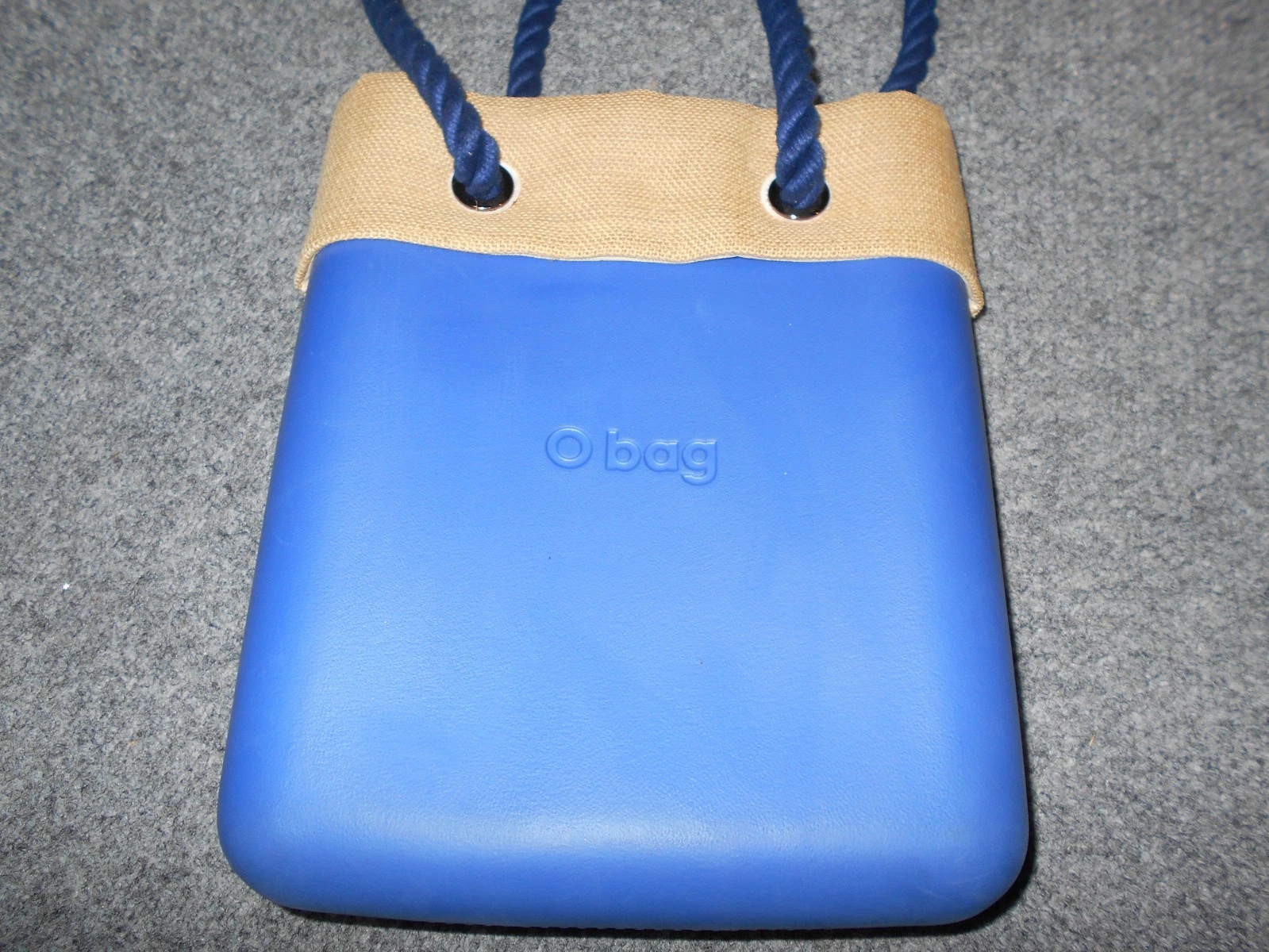 O BAG GENUINE! DARK BLUE RUBBER & BURLAP TOP SHIP ROPE HANDLES TOTE BAG - O Bag