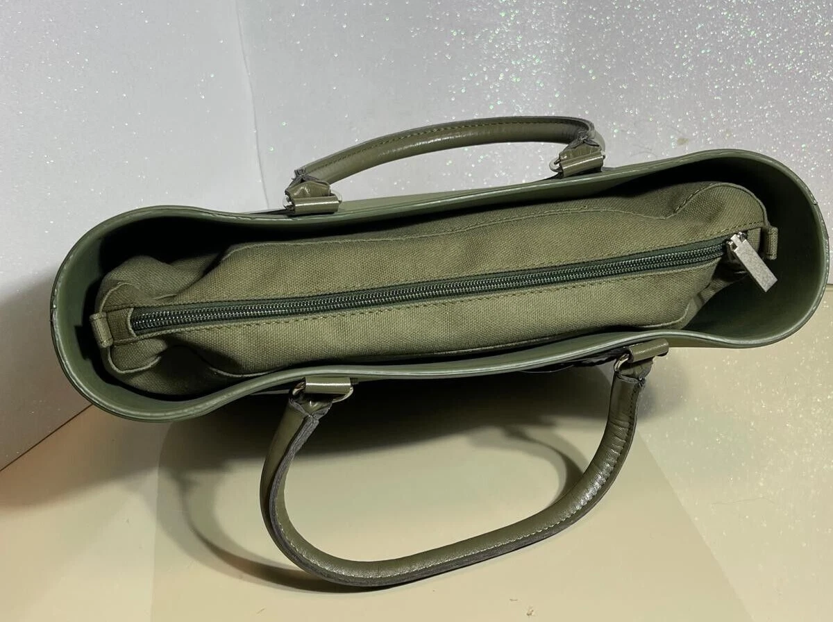 O BAG Day Clutch Bag Green (military) - O Bag