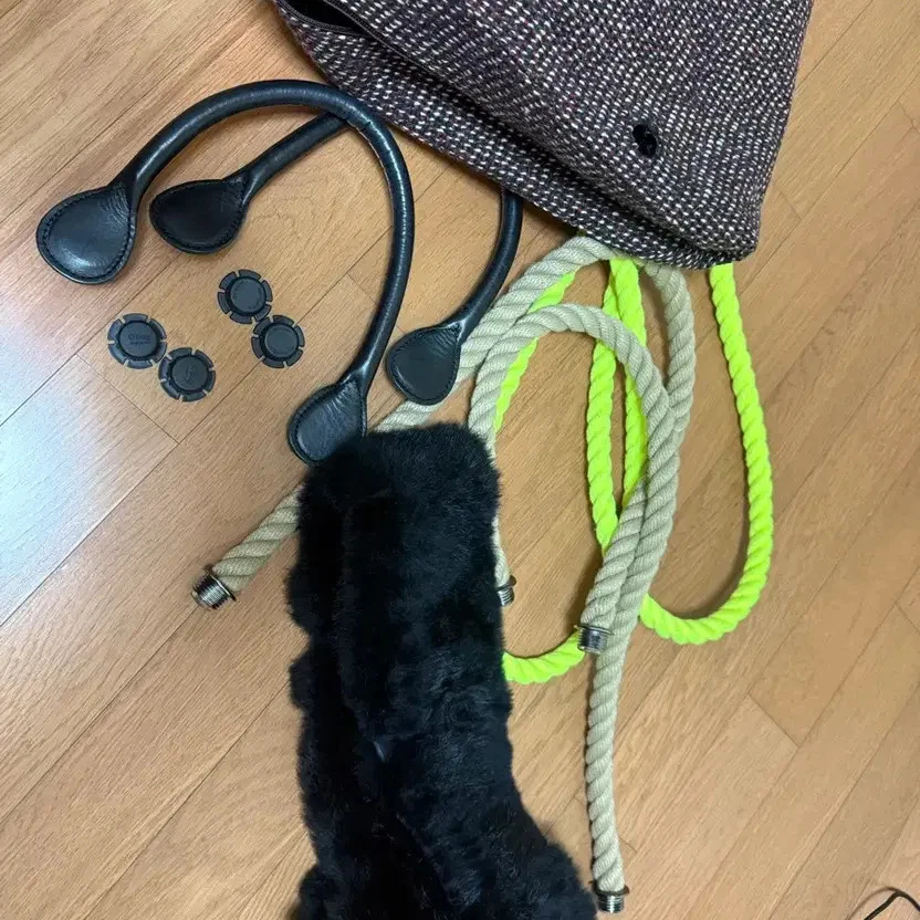 O bag Customizable Shoulder Bag - O Bag